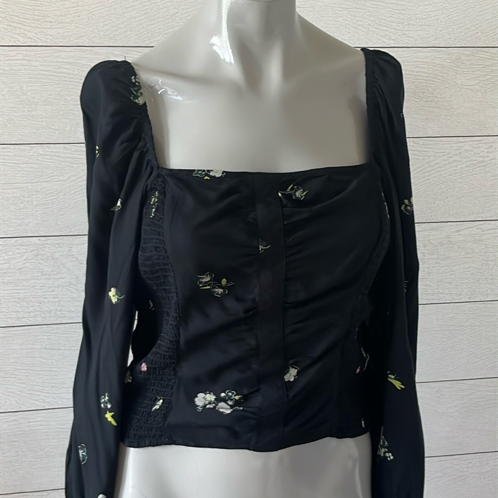 Abound blouse M